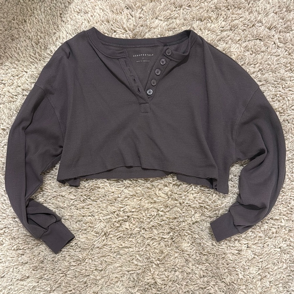 Aeropostale Grey Cropped Henley Top